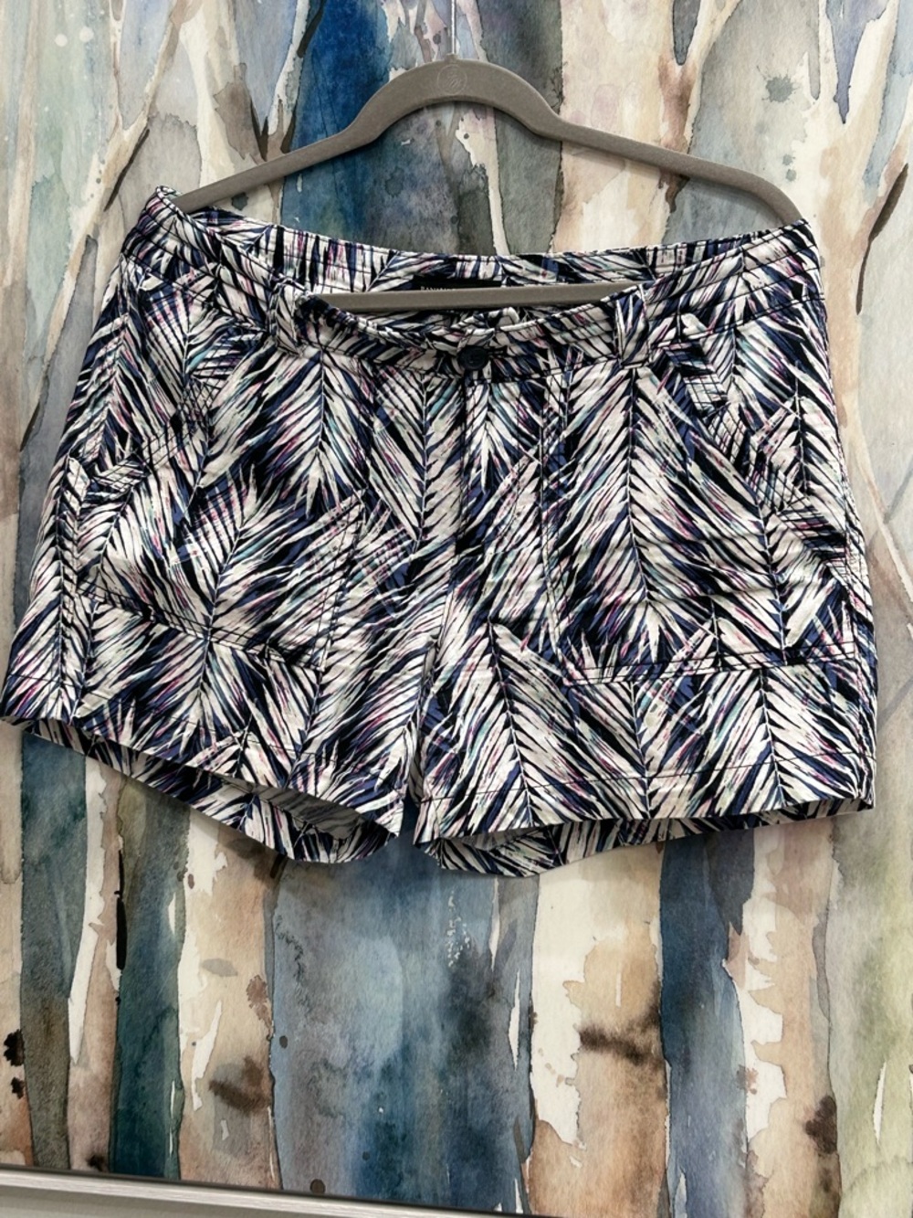 Banana Republic Navy, White & Pink Palm-Print Skort